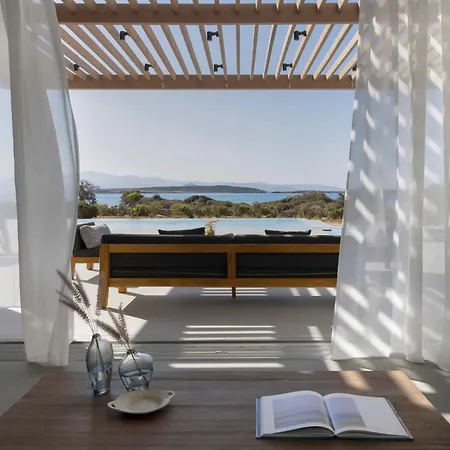 Big Blue Ii Villa